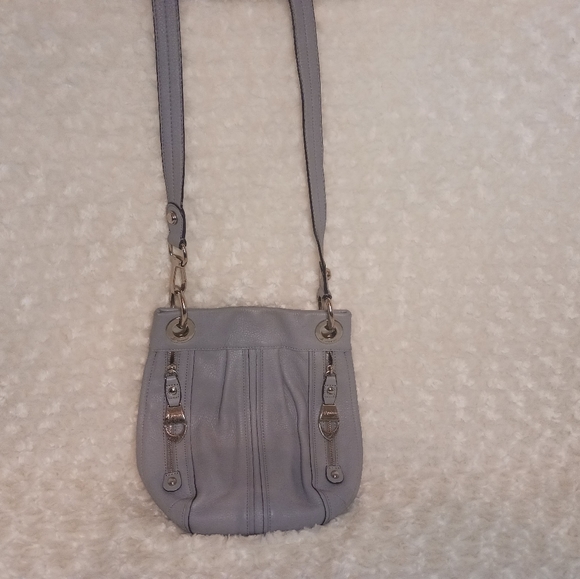B Makowsky Gray Leather Crossbody Front Pockets Silver Hardware Adjustable Strap - Picture 9 of 15